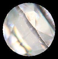 distinguishing diamonds - glassy CZ girdle