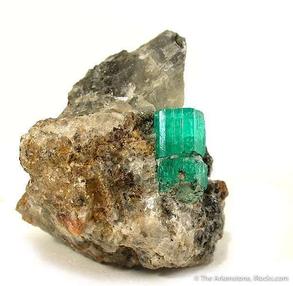 Emerald from Muzo Mine, Colombia - gem formation