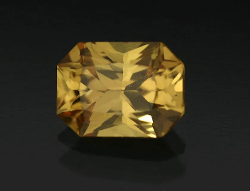 yellow sapphire - Thailand
