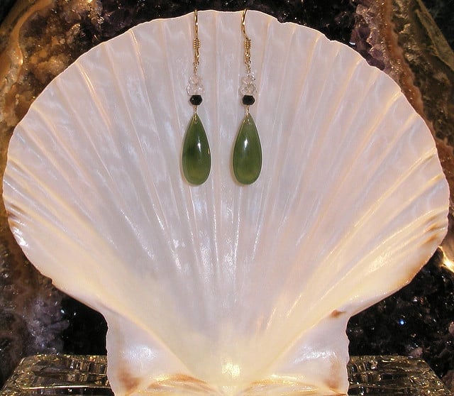 nephrite earrings - Canada