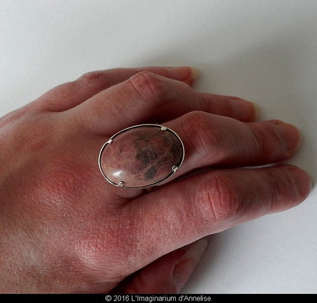 rhodonite cabochon ring