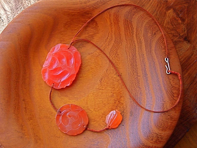 carnelian symbolism - carvings