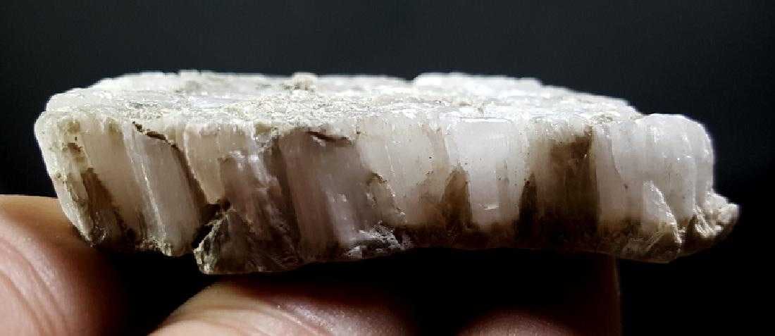 beryllonite crystal - Pakistan