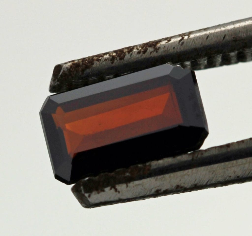 emerald-cut brookite - Pakistan