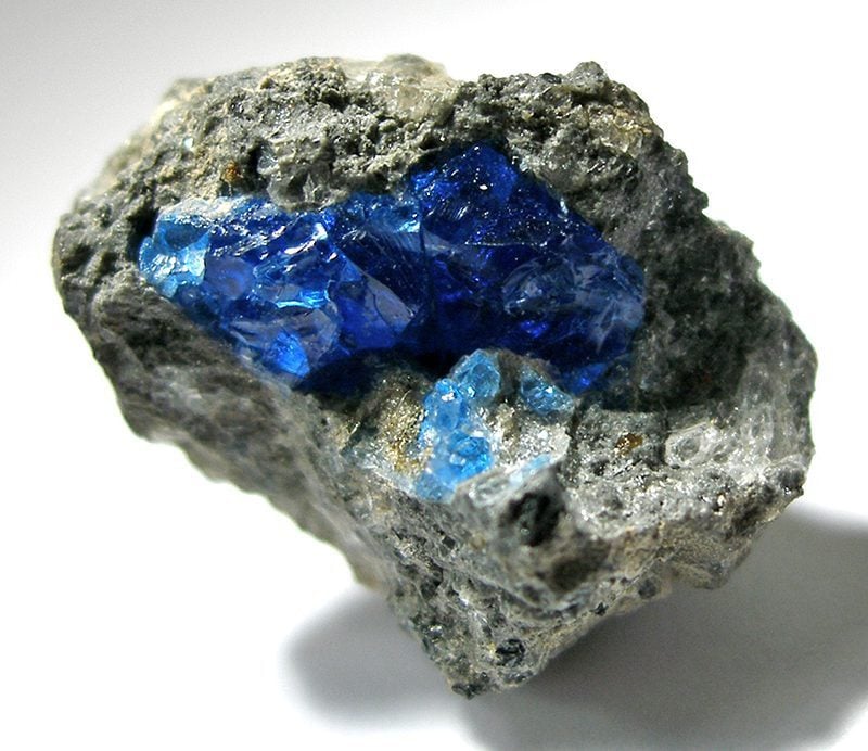 Haüyne crystals in vug - Germany