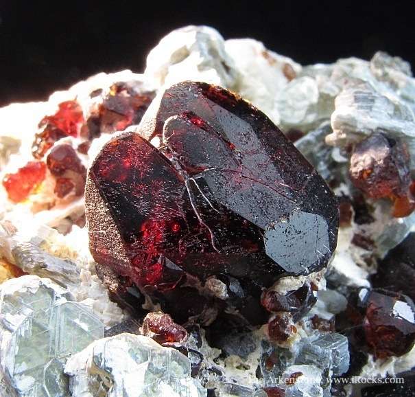 chondrodite and clinochlore crystals - Afghanistan