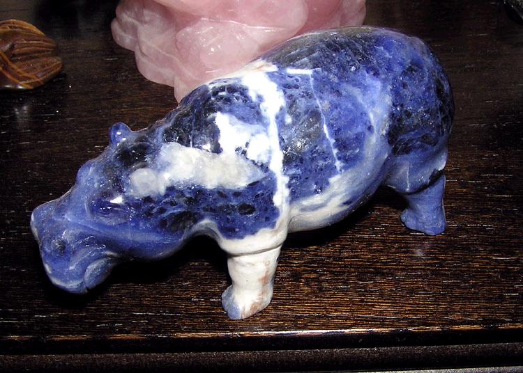 sodalite carving