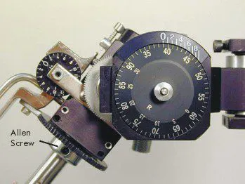 Close up of Ultra tec angle dial and cheater.