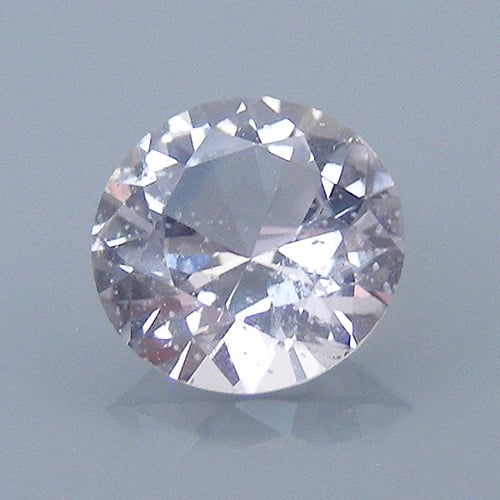 round brilliant sapphire - tilt brightness