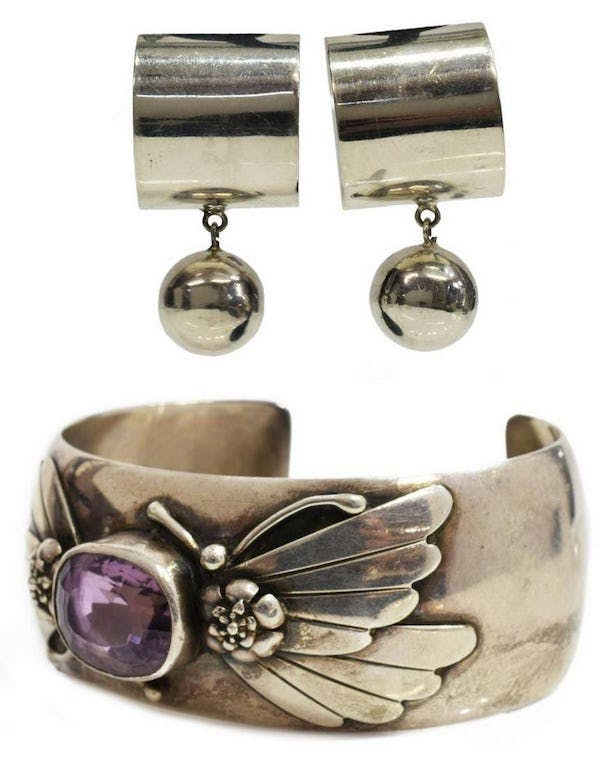 earrings and bracelet jewelry set