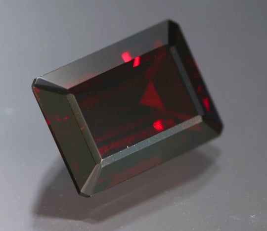 almandine-pyrope - rectangular cut