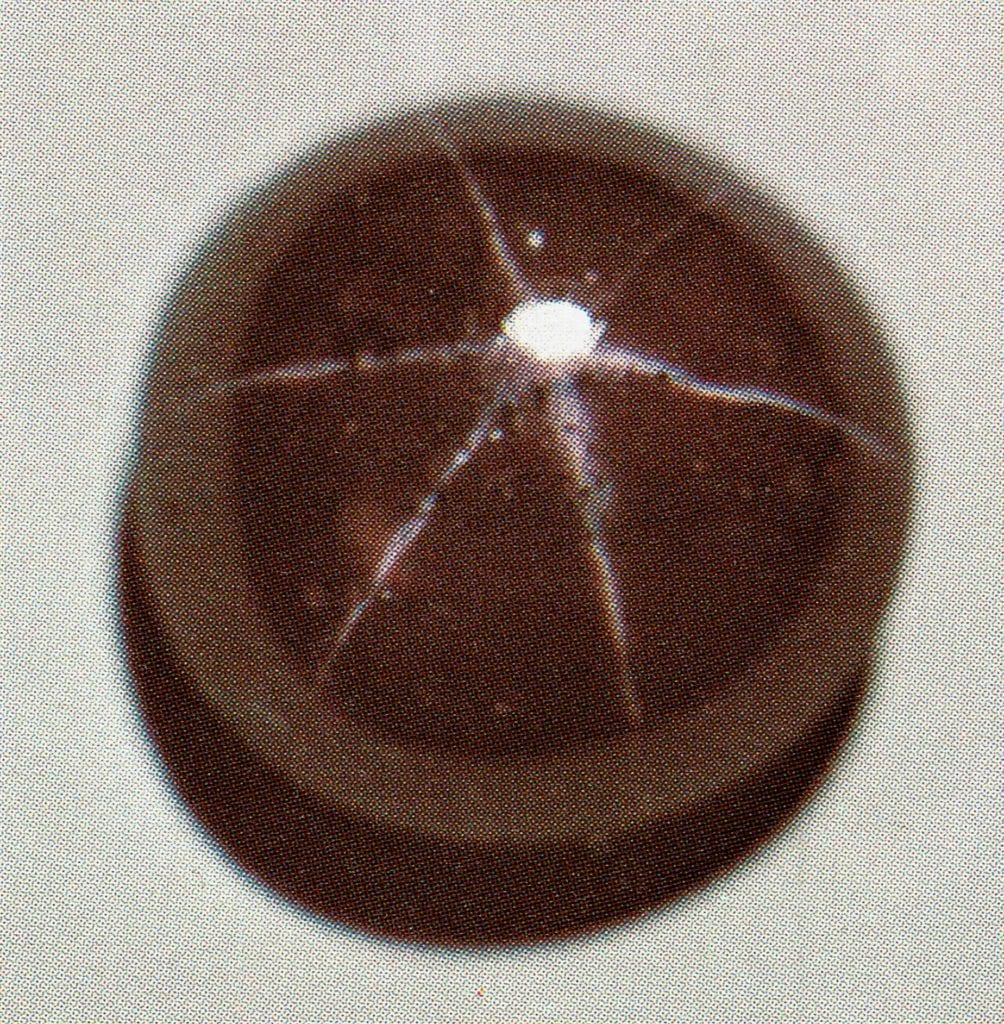 almandine star garnet - Africa