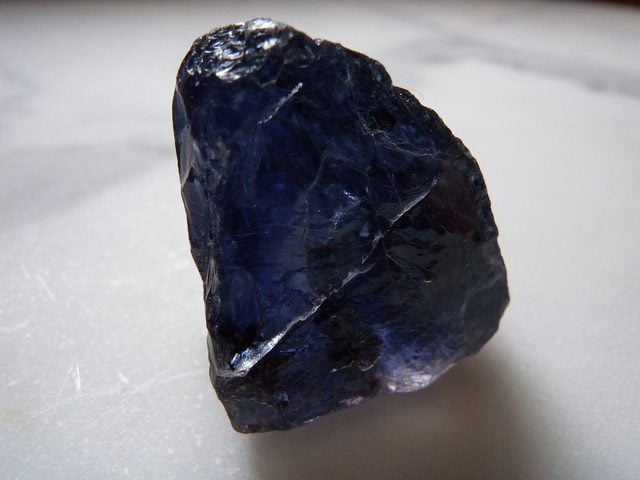 Iolite, blue direction