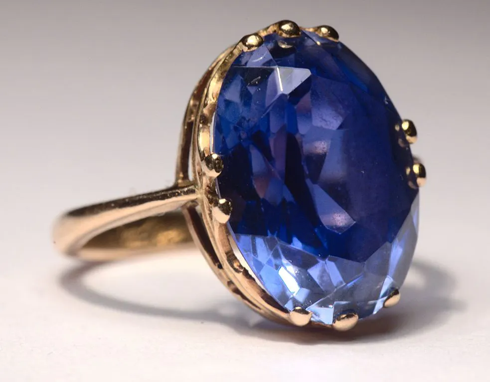 how to clean your gemstone jewelry - sapphire ring