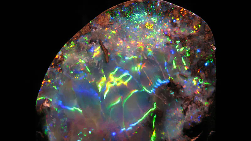 Boulder opal, 2765 carats - Queensland, Australia