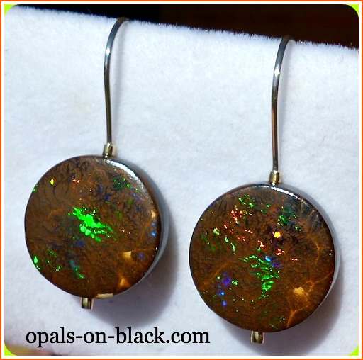 Opal doublets and triplets make use of opal too thin to use as a solid gemstone. A thin layer of precious opal is glued to a black base, usually common opal. 