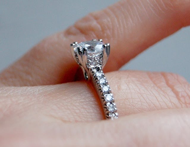 Repairing Platinum Jewelry: Tips For Getting Started