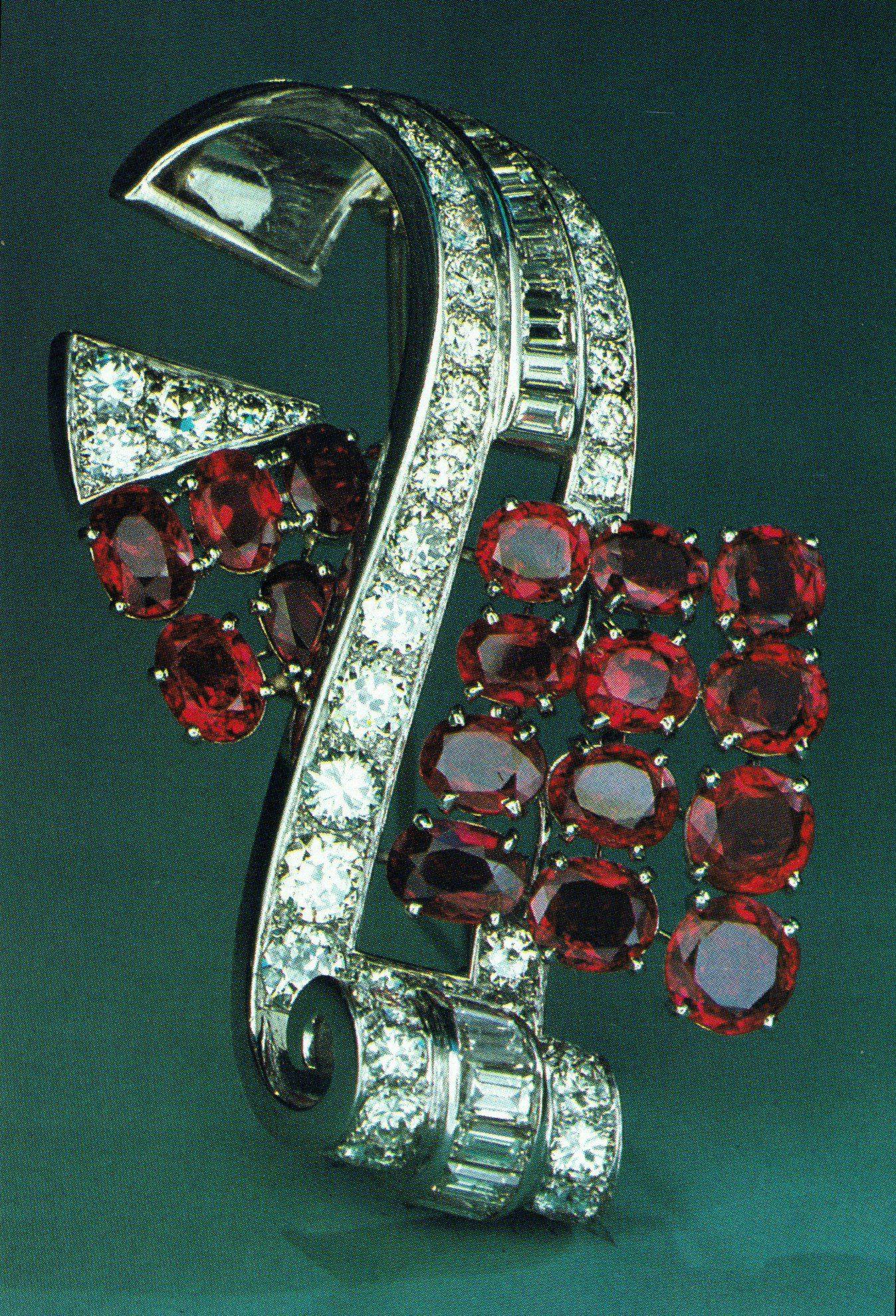 Platinum pin with Burmese Rubies and Diamonds