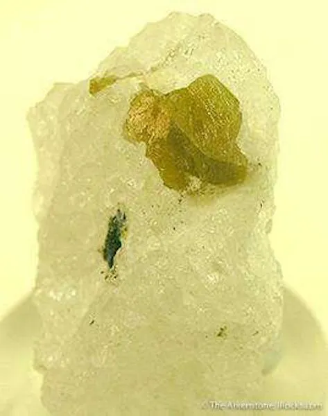 color change stillwellite under fluorescent light - glossary of gem formation