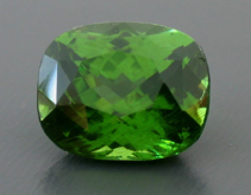 green zircon - cushion cut