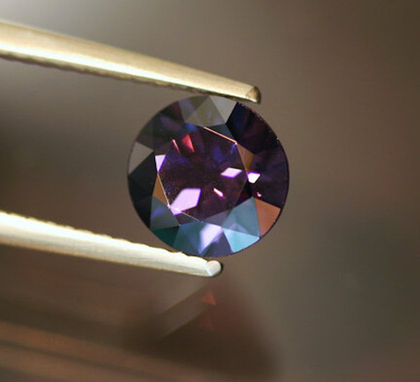 color change spinel - 2