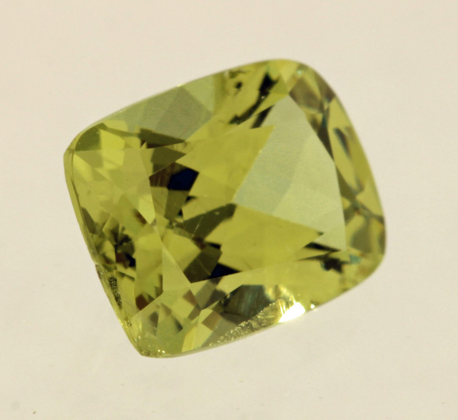 Mali Garnet Value, Price, and Jewelry Information