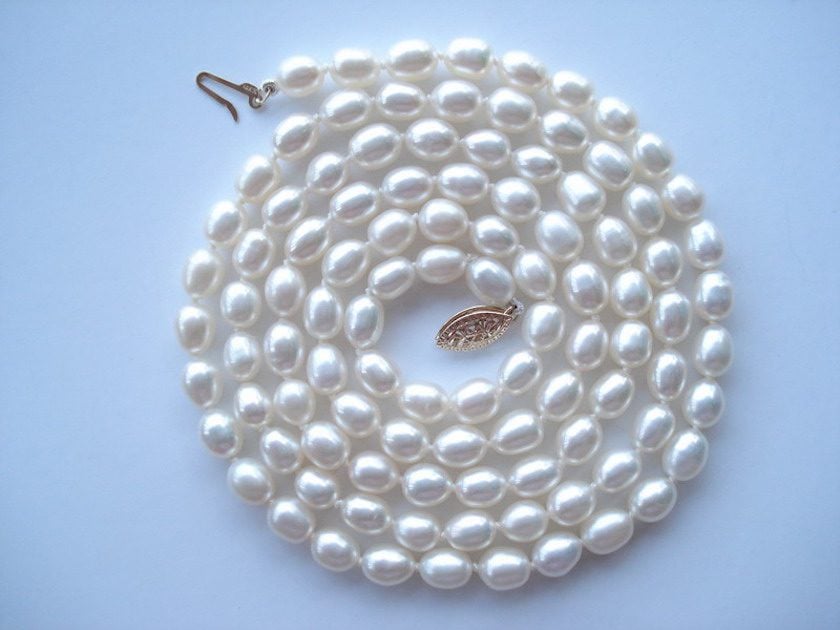 freshwater pearl strand