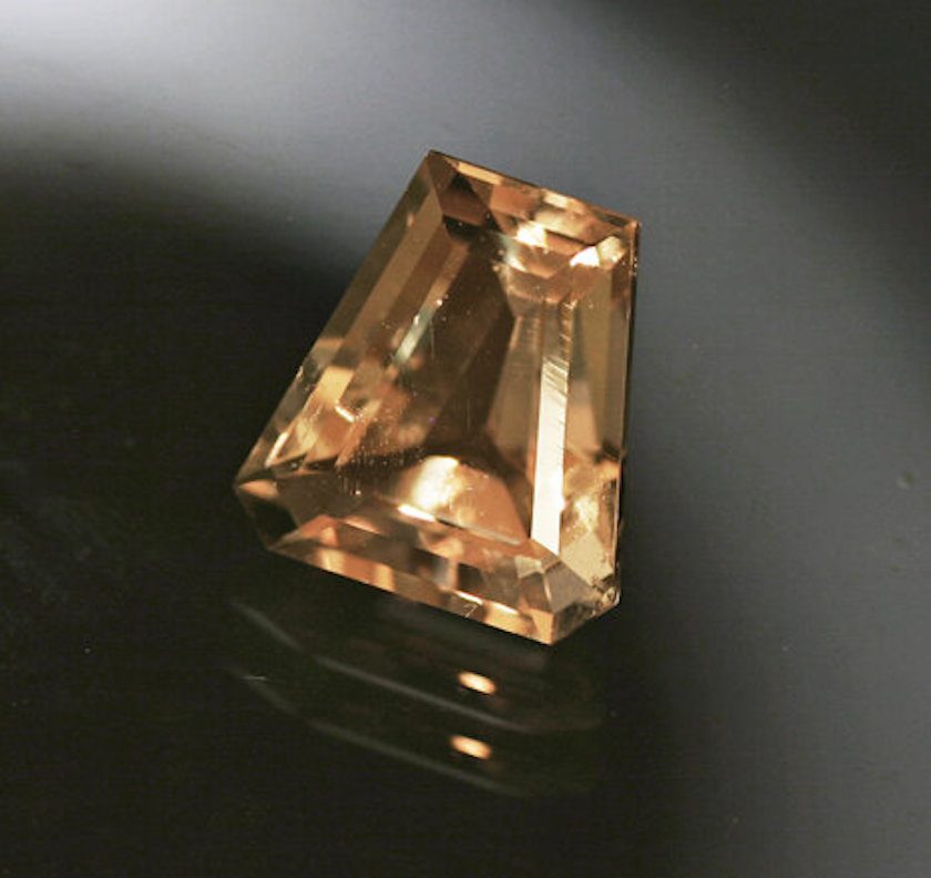 2.19 ct. Burmese Petalite - PetaliteII