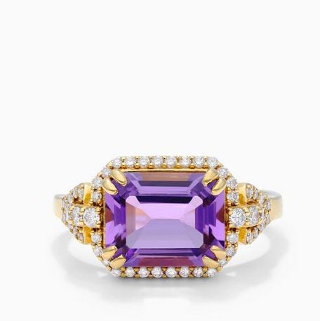 18K Yellow Gold Emerald Shaped Amethyst and Pavé Diamond Design Ring James Allen