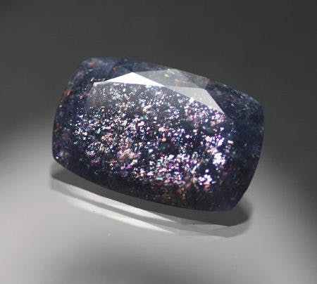 iolite with hematite inclusions
