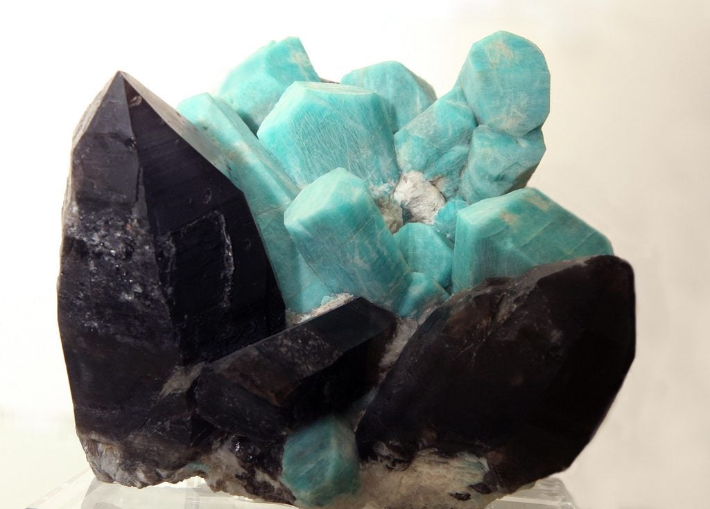 Colorado gemstones - amazonite and smoky quartz