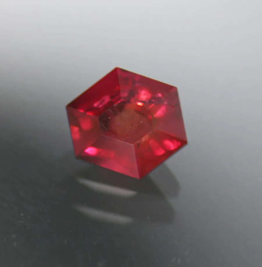 custom-cut red beryl - Utah