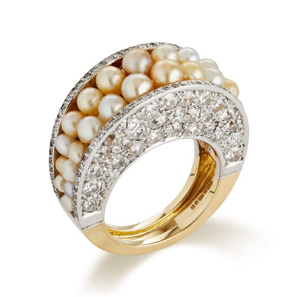 pearl buying - Ring with natural pearls