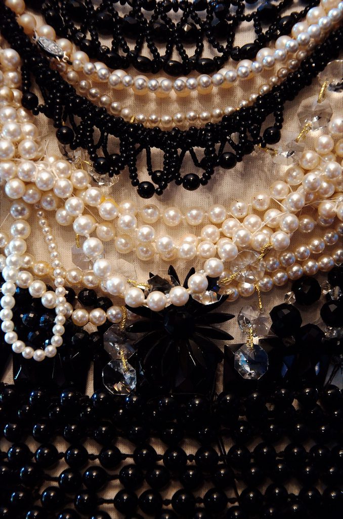 pearl buying - Faux pearls