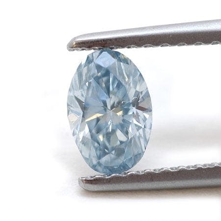 fancy colored blue diamond buying - sky blue