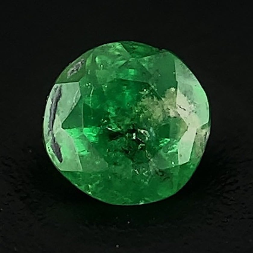 round faceted uvarovite - Canada