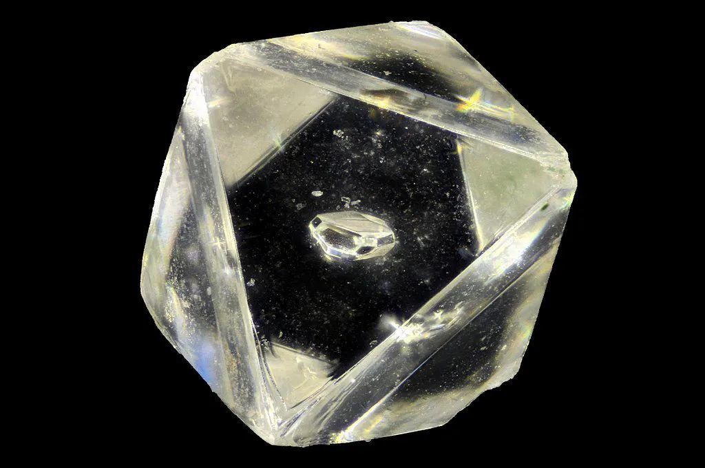 diamond with crystal inclusion - diamond clarity