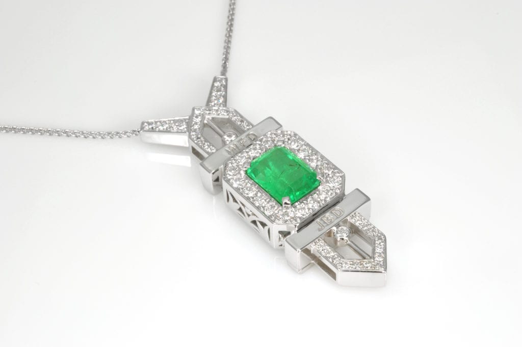 gold pendant with Shakiso emerald - Ethiopian emeralds