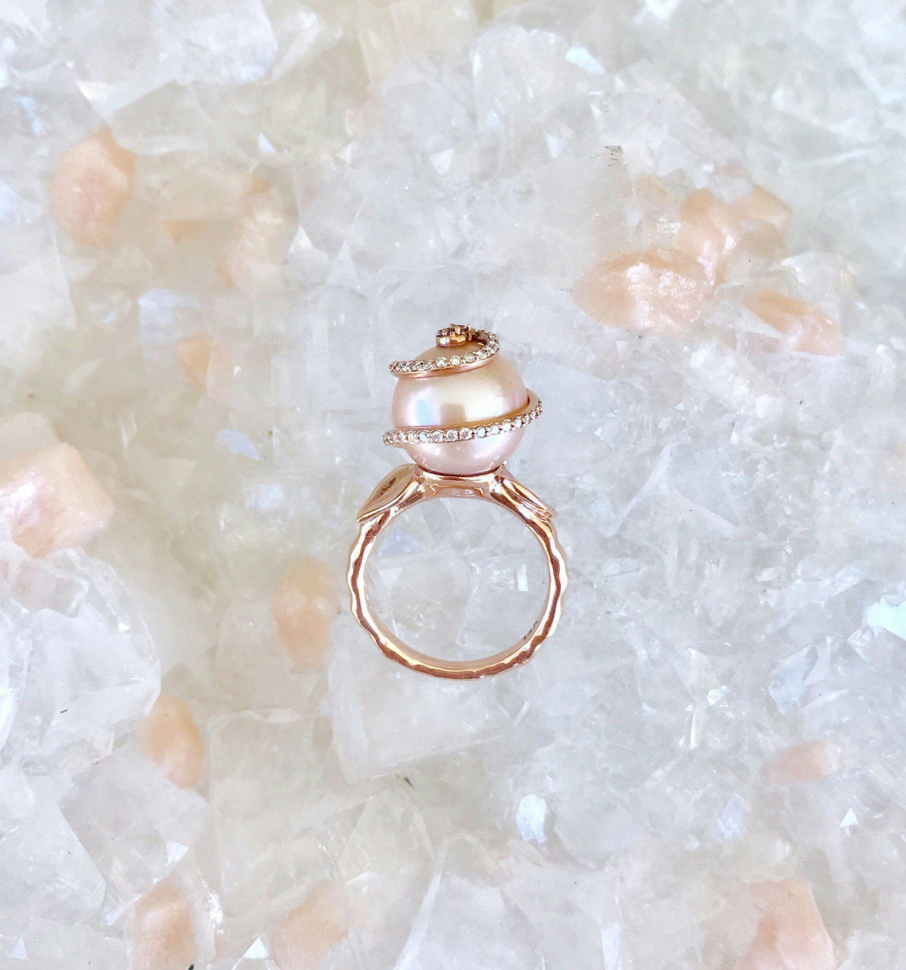gem trends - rose gold and pearl ring