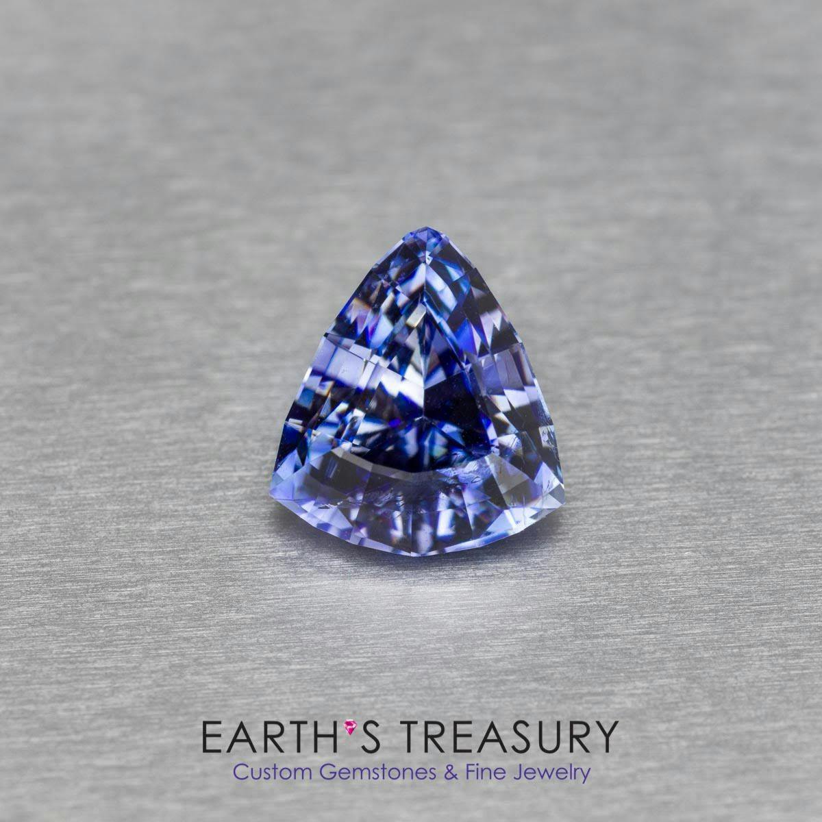 blue gemstones - benitoite
