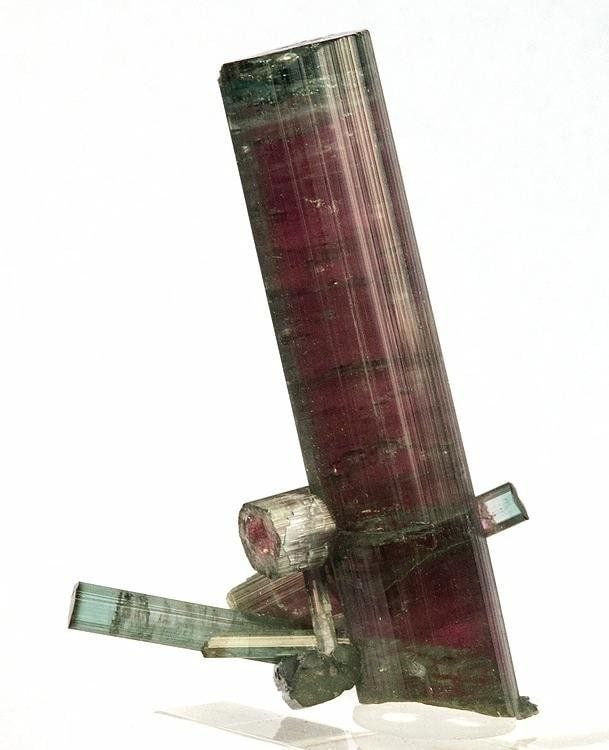 Watermelon tourmaline buying guide - rough