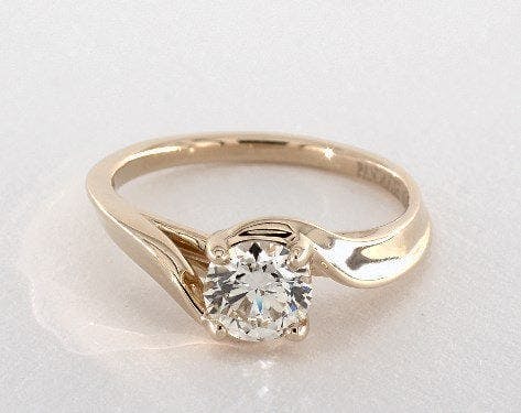 searching for diamonds online - 0.7ct L in yellow gold