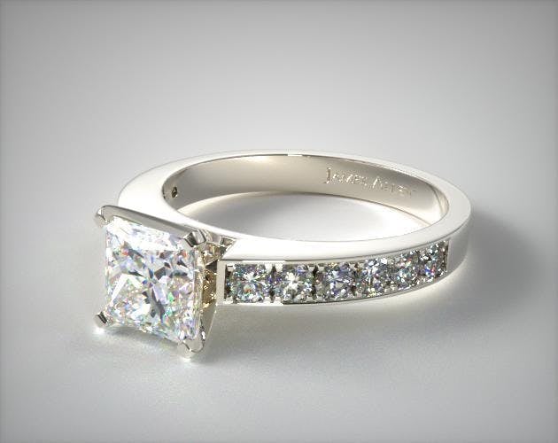 princess-cut diamonds - modern style engagement ring