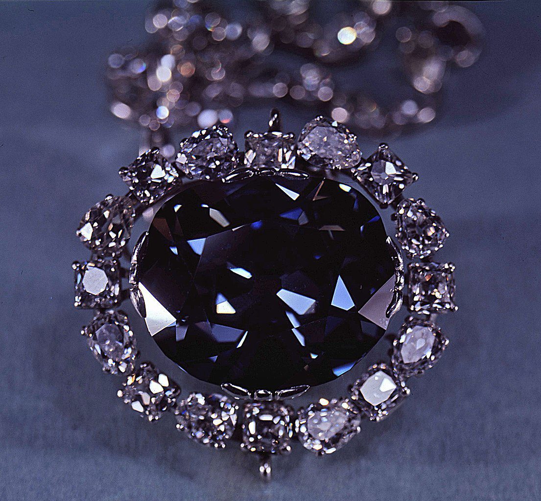 the Hope diamond - famous diamonds