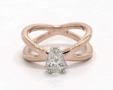 pear-shaped diamond guide - 0.60ct pear in rose gold engagement ring