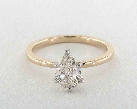 pear-shaped diamond guide - J color in yellow gold solitaire engagement ring