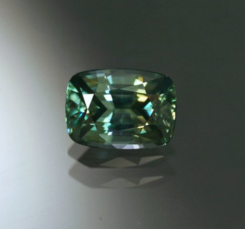 mixed cushion-cut zircon - incandescent