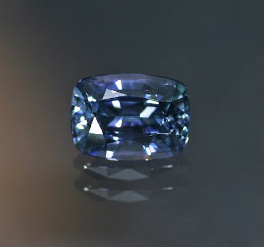 mixed cushion-cut zircon - daylight