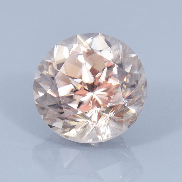 Finished version of Fancy Round Brilliant Cut Zircon