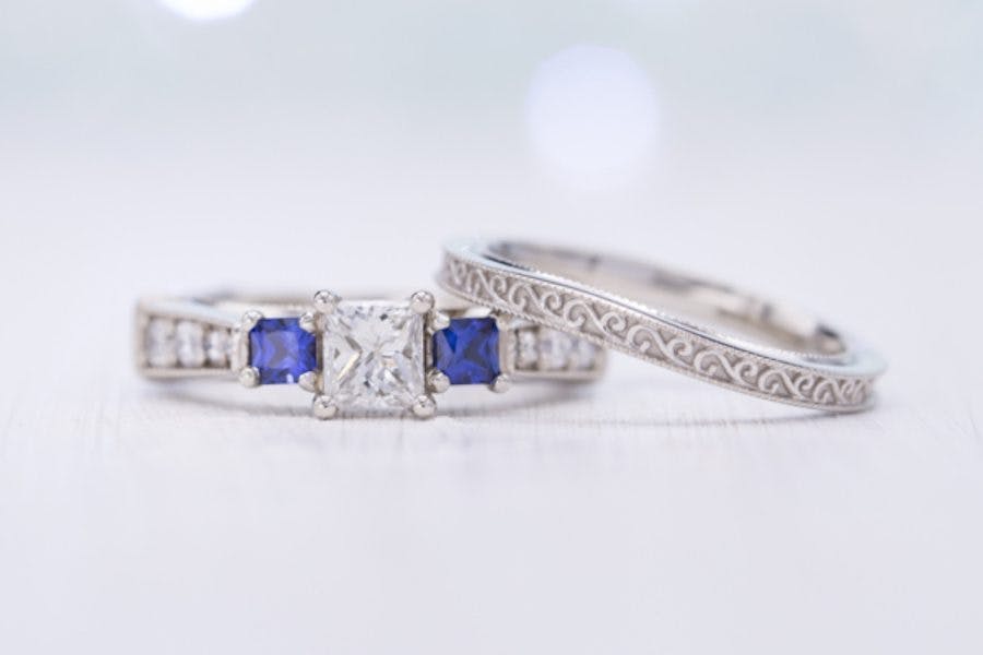sapphire accent stones - engagement ring setting